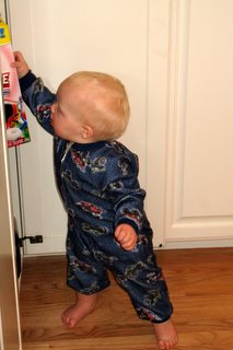 12008-ethan-the-cereal-thief-004.jpg
